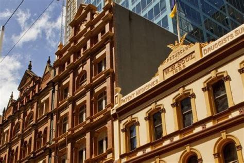 Billionaire teams up for Pitt Street purchase.